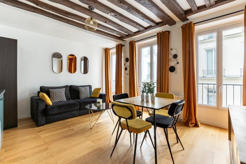 Grands Boulevards 22 : Appartement Cosy 1Br-4P París Exterior foto